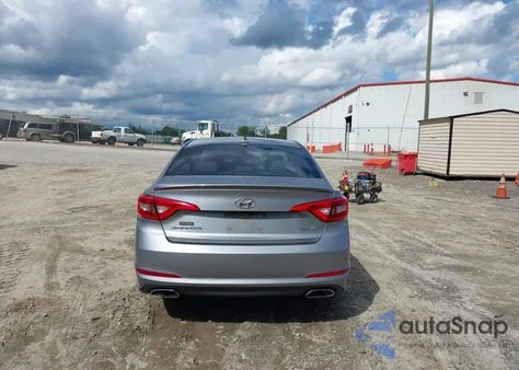 2017 Hyundai Sonata Sport z USA, uszkodzony, nr VIN 5NPE34AF6HH438222